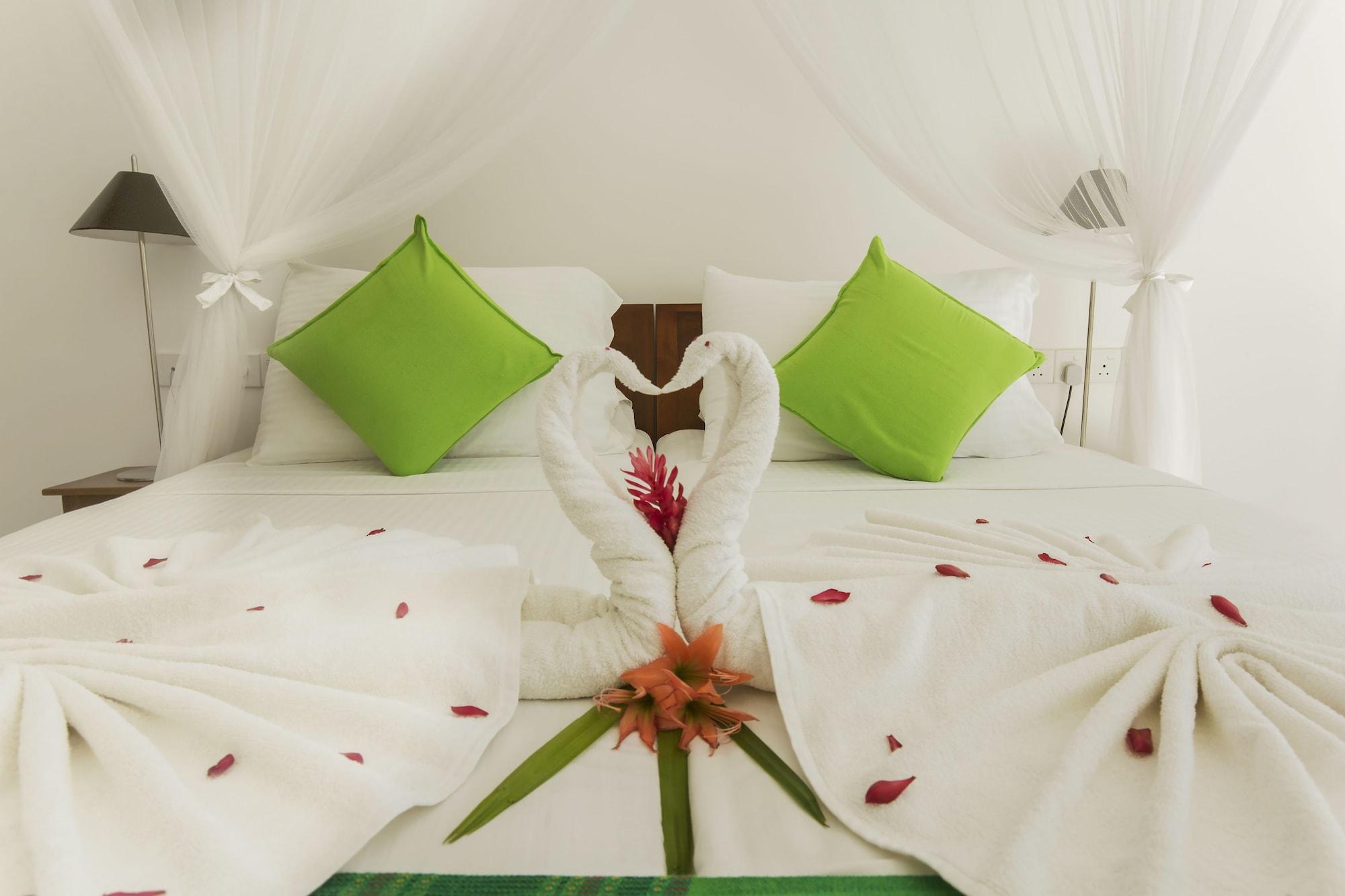 בנטוטה Rockside Beach Resort מראה חיצוני תמונה