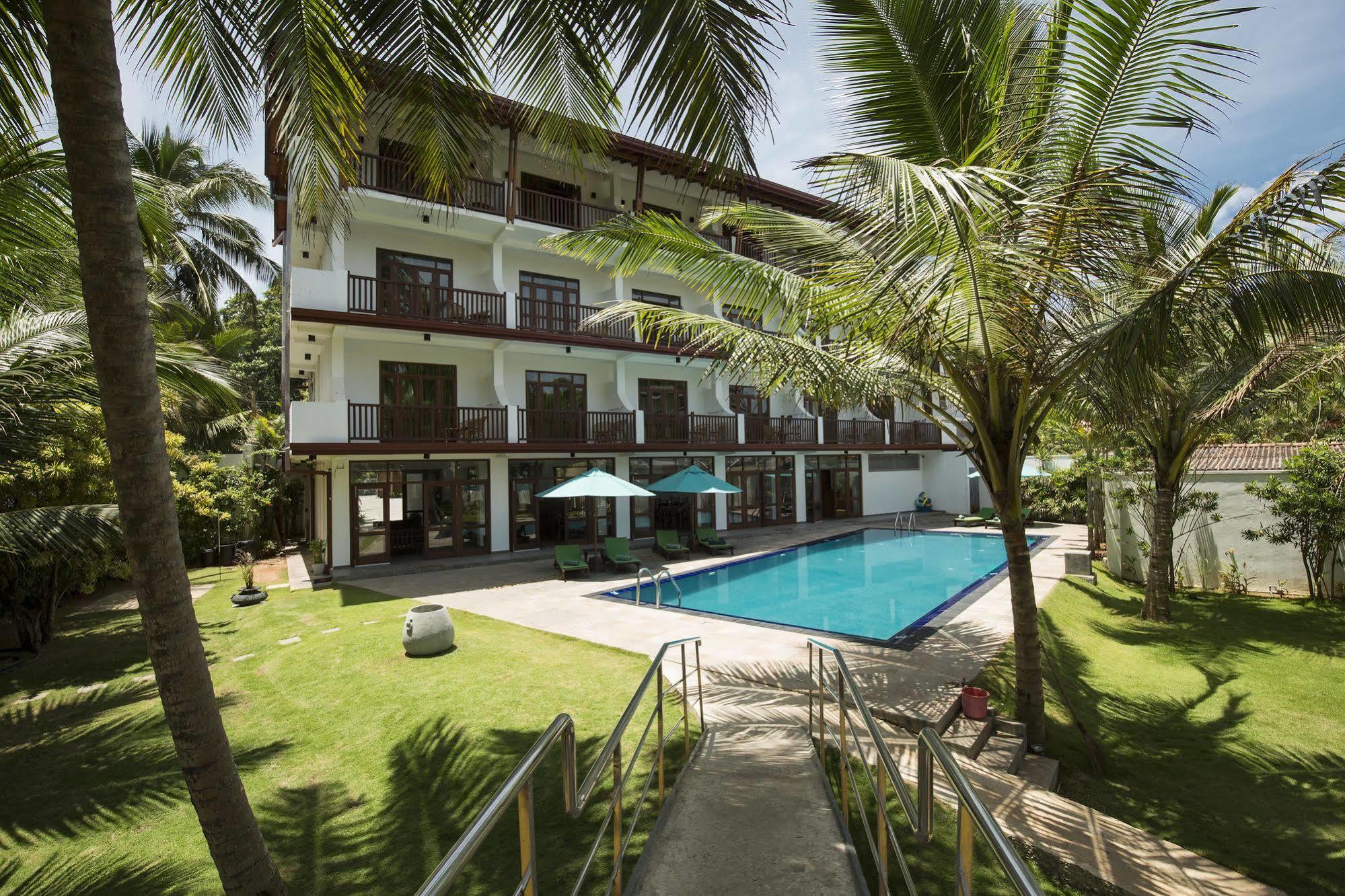 בנטוטה Rockside Beach Resort מראה חיצוני תמונה