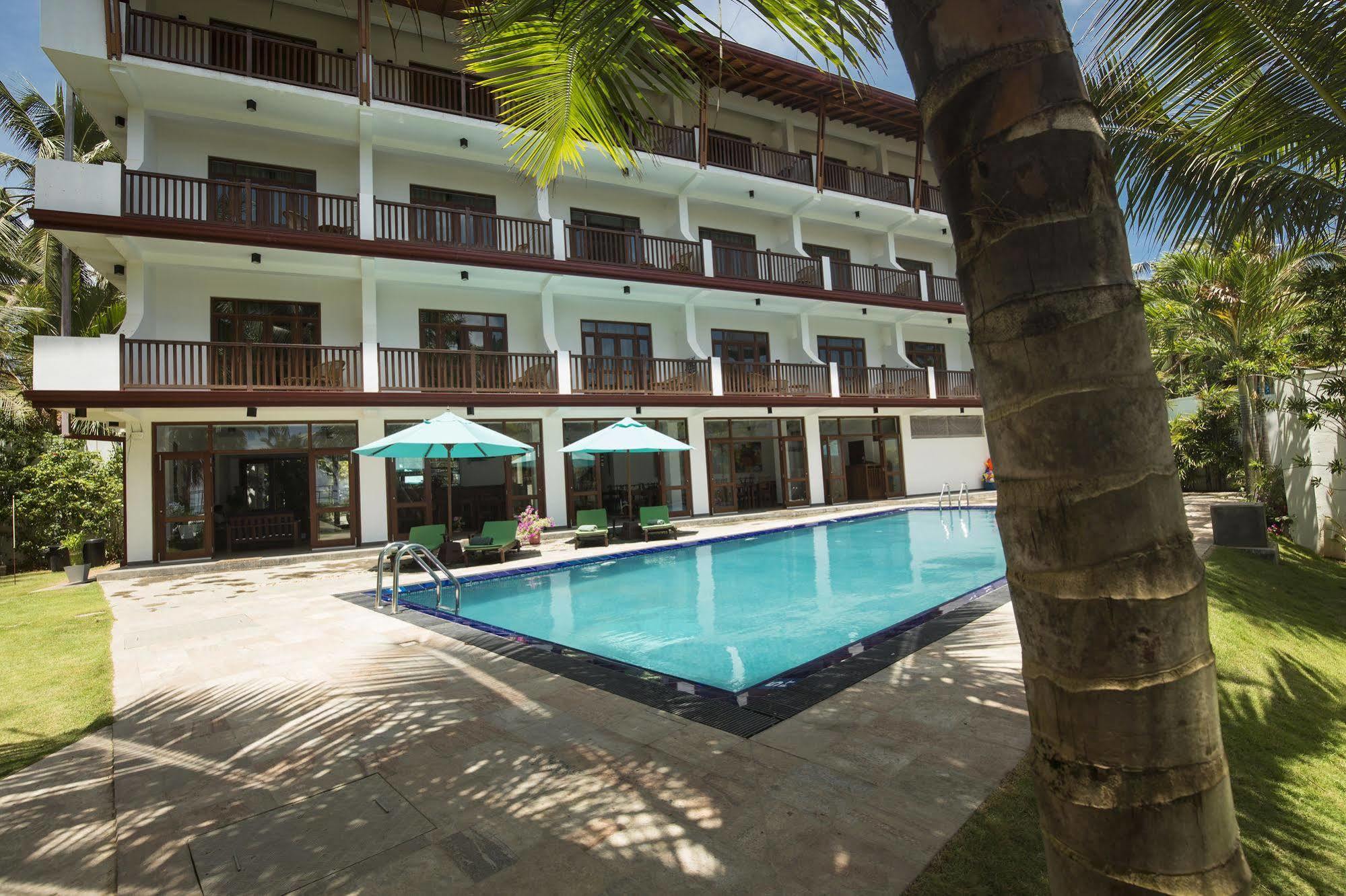 בנטוטה Rockside Beach Resort מראה חיצוני תמונה