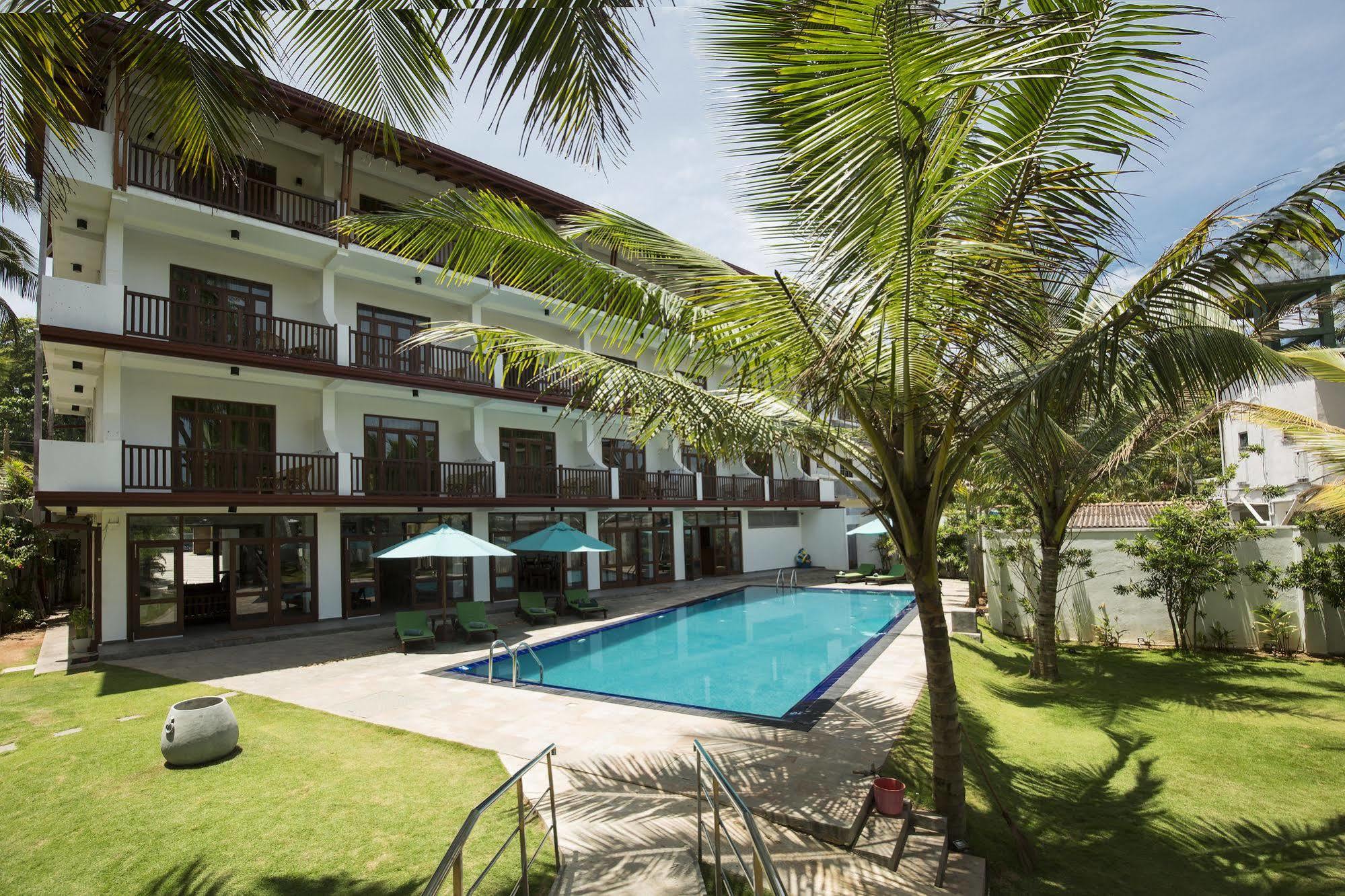 בנטוטה Rockside Beach Resort מראה חיצוני תמונה