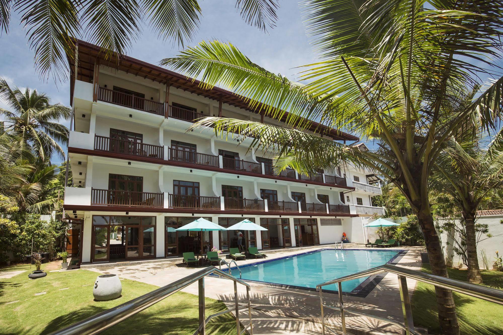בנטוטה Rockside Beach Resort מראה חיצוני תמונה